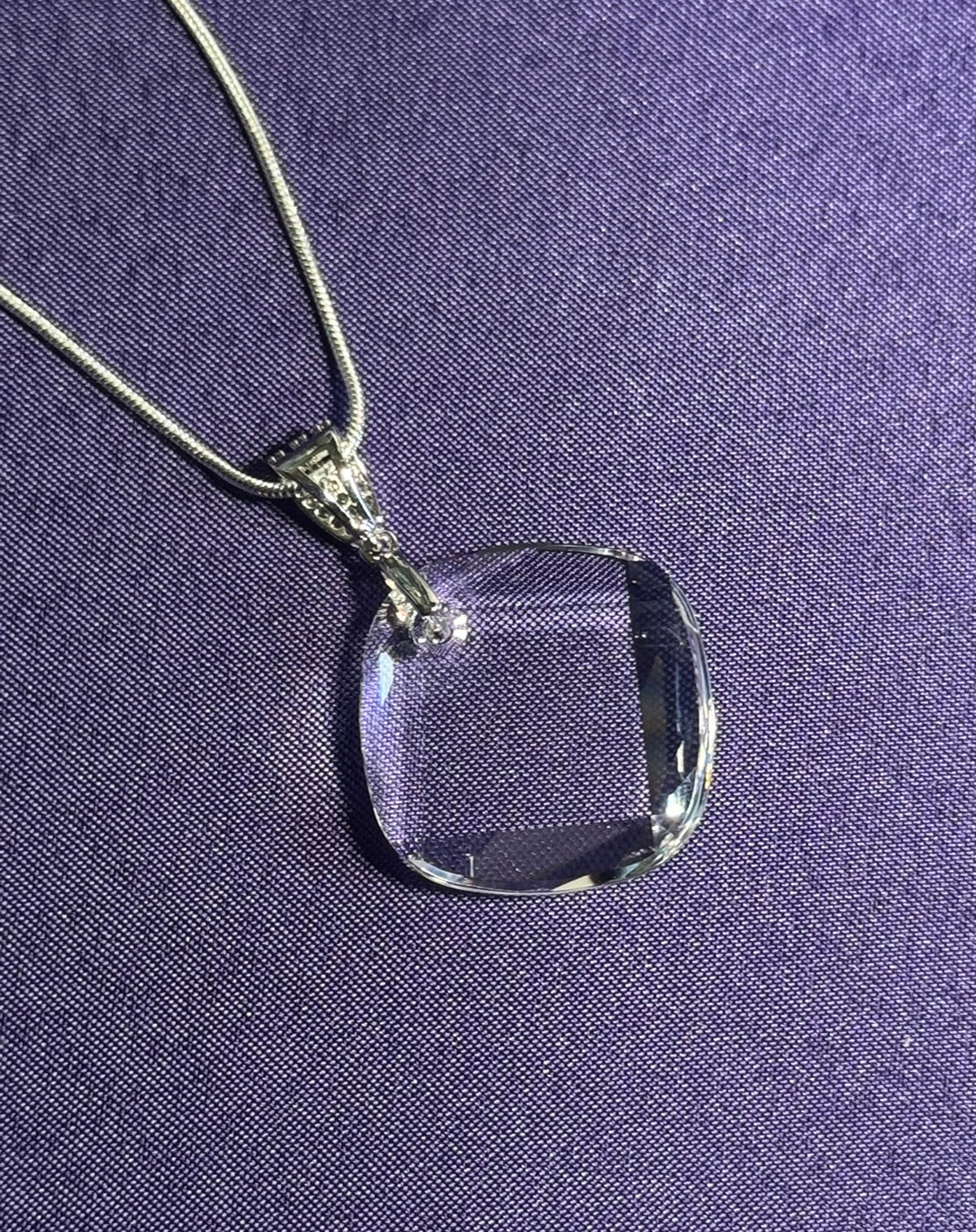 Swarovski(r) Crystal Metro Pendant